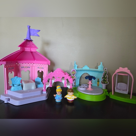 Fisher-Price Other - ‼️RARE‼️Little People Disney Cinderellas Garden Tea Party With Prince Charming